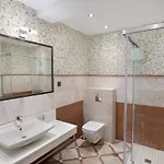 Euphoria Hotel Ridovo