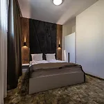 Euphoria Hotel Ridovo