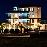 Euphoria Hotel Ridovo