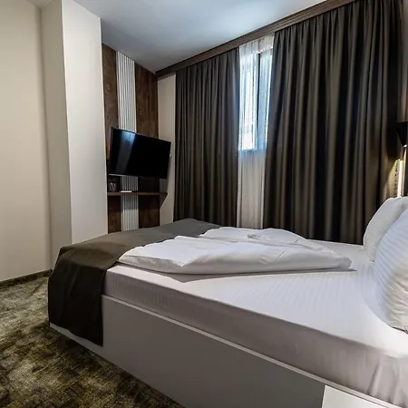 Hotel Euphoria 3*