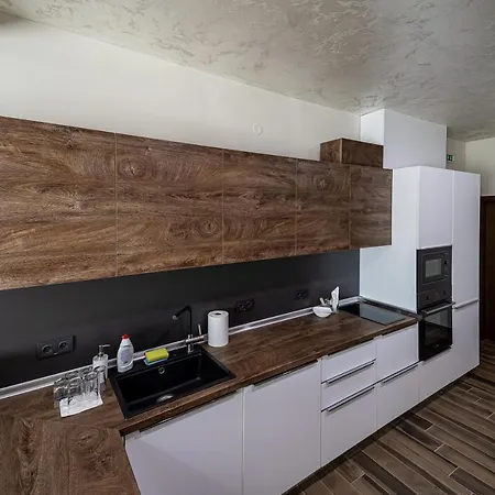 Euphoria Hotel 3*